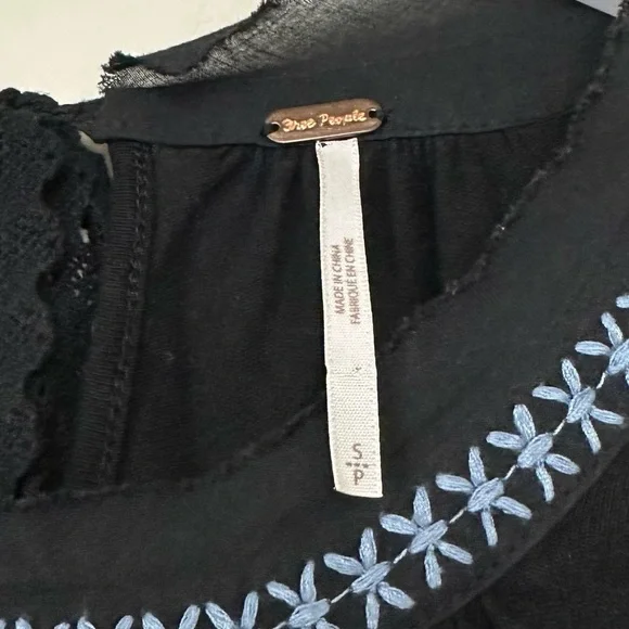 Free People On Holiday Embroidered Tunic Tribal Tassel Top Black - Picture 7 of 15